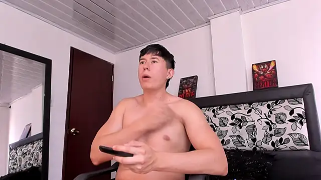 Snapshot of setsuna10 chatting on December 8, 9:08 pm setsuna10 online show from December 8, 9:08 pm