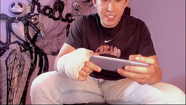 Snapshot of setsuna10 chatting on October 24, 3:30 am setsuna10 online show from October 24, 3:30 am