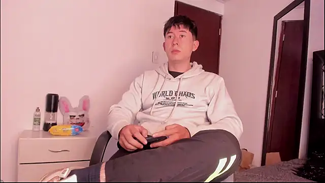 Snapshot of setsuna10 chatting on September 9, 8:08 pm setsuna10 online show from September 9, 8:08 pm