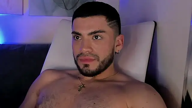 Brian Kiim online show from February 1, 11:37 pm