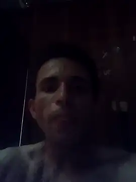 Snapshot of jhonmenas14 chatting on October 25, 4:20 pm jhonmenas14 online show from October 25, 4:20 pm