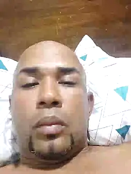 Frankie0880 online show from February 2, 3:32 am