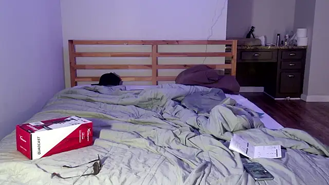 jakespits996 online show from December 3, 10:15 am