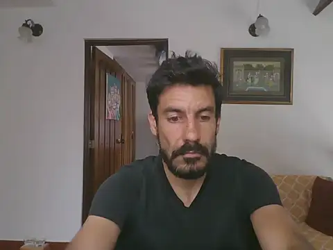 elkike1980 online show from June 18, 3:06 pm
