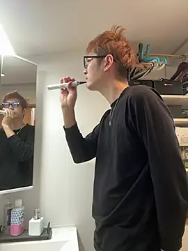 kensnb online show from December 14, 10:18 pm