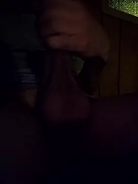 johnnyyyahh online show from October 6, 1:05 pm