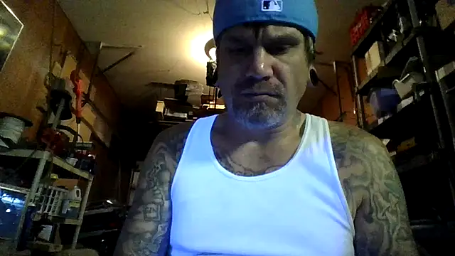 clitstitsandbongrips online show from September 11, 10:03 am