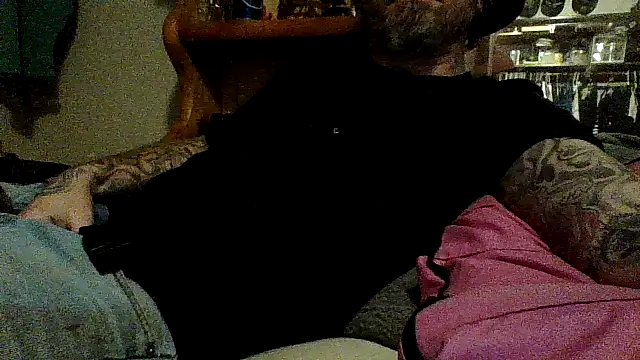 clitstitsandbongrips online show from December 4, 11:02 pm