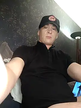 ElyasMatt online show from October 16, 5:32 pm