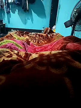 AlamJi07 online show from February 3, 6:17 pm