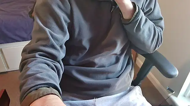 an4y8ot online show from November 25, 12:40 pm