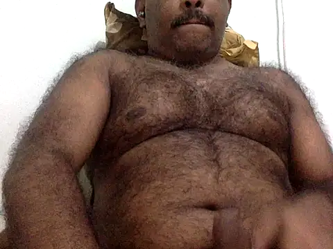 i am very hot 4u online show from December 10, 7:11 pm