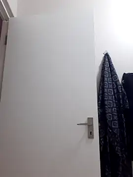 MIGHTY MAGNUM online show from December 18, 8:57 pm