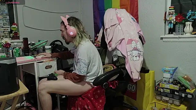 tallnerdyguy online show from March 15, 3:14 am