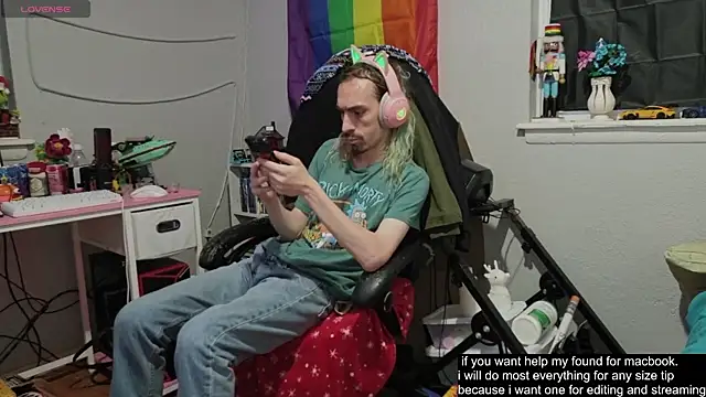 tallnerdyguy online show from October 5, 2:15 am