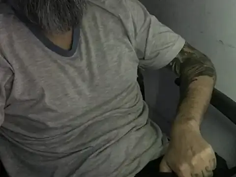 cabine103 online show from October 25, 2:35 am