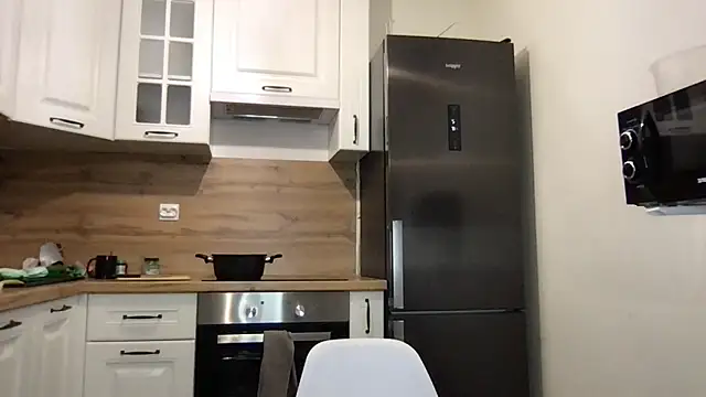 teddy alan online show from December 3, 7:09 pm