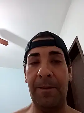 Snapshot of Gostozim7 chatting on March 1, 7:04 pm Gostozim7 online show from March 1, 7:04 pm