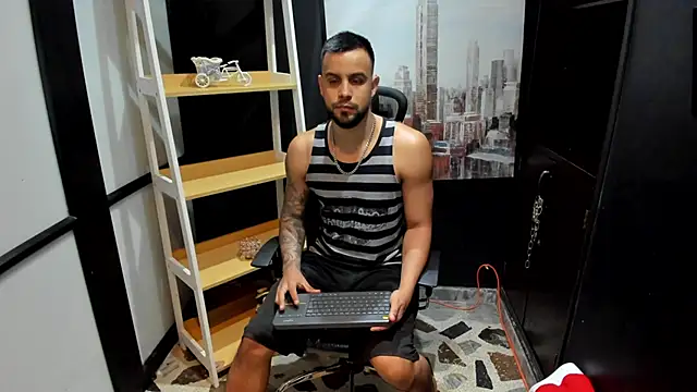 JackBlanco  online show from December 14, 4:23 am