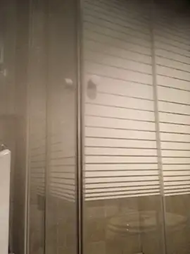 FrettedLodine online show from November 21, 10:53 pm