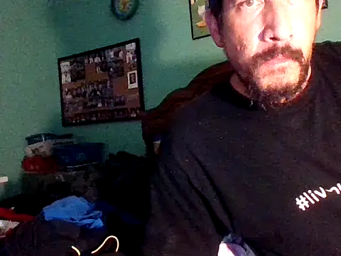 Snapshot of Curved4Pleasure chatting on September 13, 11:33 am Curved4Pleasure online show from September 13, 11:33 am