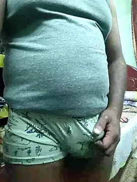 Snapshot of ShelfyOfferer chatting on October 19, 8:12 pm ShelfyOfferer online show from October 19, 8:12 pm