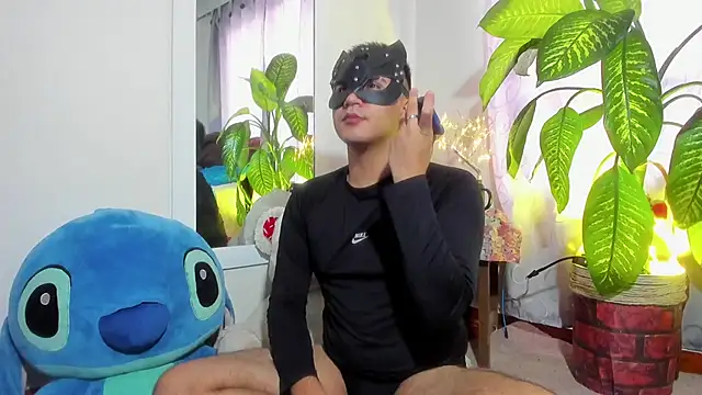 Snapshot of Chris_Maddox chatting on January 21, 7:28 pm Chris Maddox online show from January 21, 7:28 pm