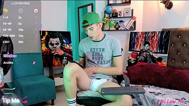 flowers18 online show from November 26, 11:52 pm