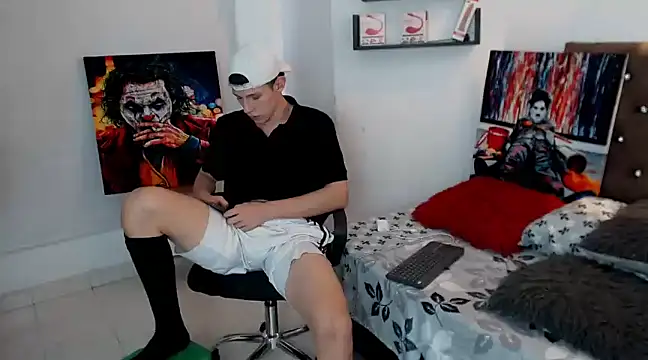 flowers18 online show from January 31, 9:05 pm