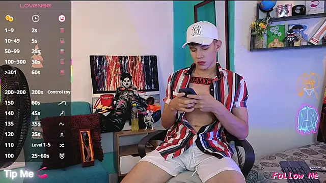 flowers18 online show from January 5, 10:57 pm