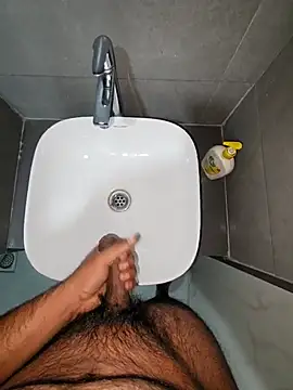 rahulGJ03 online show from December 24, 6:39 pm