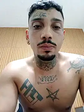 Guihenrick online show from February 16, 10:52 pm