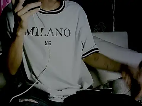 Snapshot of Key_198 chatting on December 26, 2:48 pm Key 198 online show from December 26, 2:48 pm