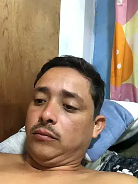 isacalejandroo online show from March 14, 11:52 pm