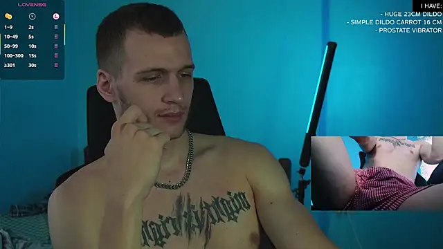 Snapshot of mickeypict chatting on March 6, 4:41 am mickeypict online show from March 6, 4:41 am