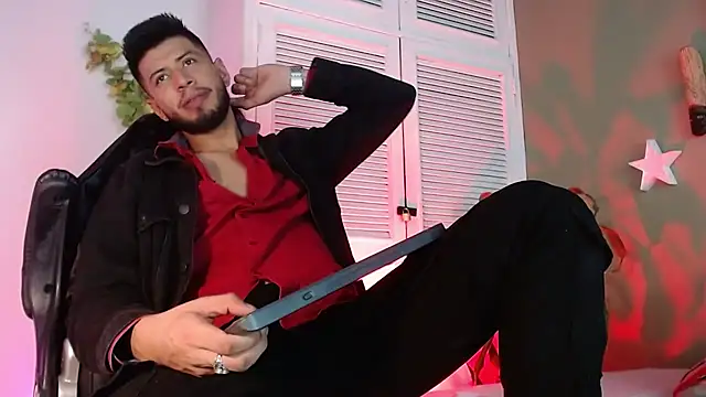 Colby brown03 online show from November 29, 7:38 pm