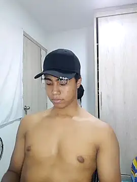 sexy diamante  online show from February 12, 6:14 pm