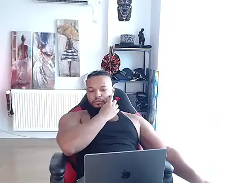 1LordKingsley online show from June 18, 10:31 am