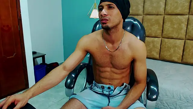 SonicJ25 online show from December 29, 3:00 am