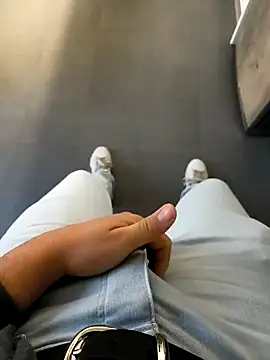 cricrimsBarcelona online show from December 31, 7:20 am