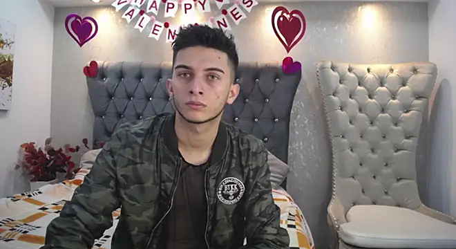 Snapshot of MrWilliseo chatting on February 10, 8:00 pm MrWilliseo online show from February 10, 8:00 pm