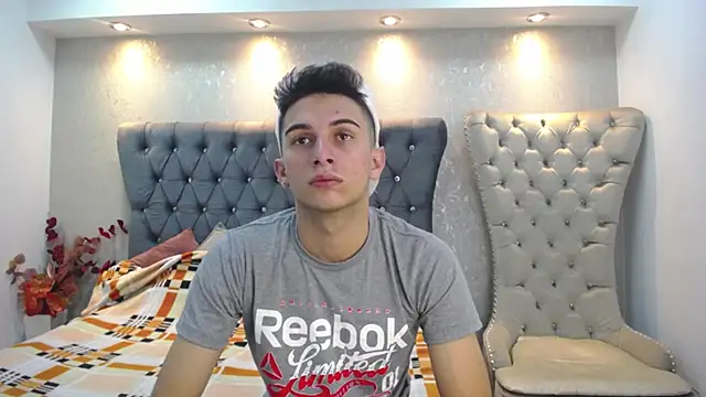 Snapshot of MrWilliseo chatting on January 8, 7:56 pm MrWilliseo online show from January 8, 7:56 pm