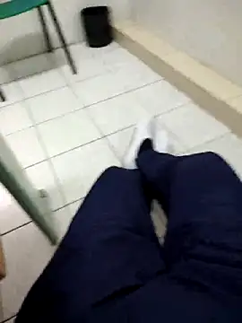 Snapshot of gatmoreno1 chatting on September 23, 4:39 pm gatmoreno1 online show from September 23, 4:39 pm