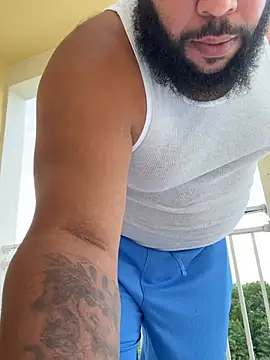 B and K online show from July 8, 4:44 pm