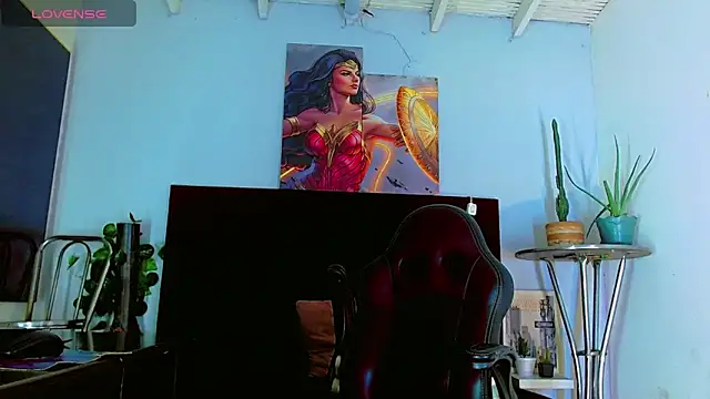 HannibalLester online show from February 13, 5:35 am