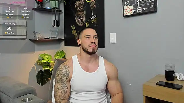 Giorgio-Leone online show from November 19, 2:11 am