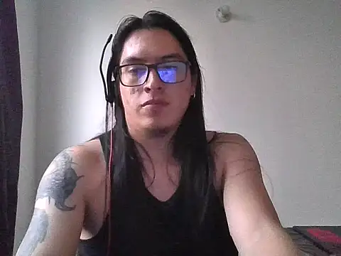 Pitton031 online show from December 15, 10:29 pm