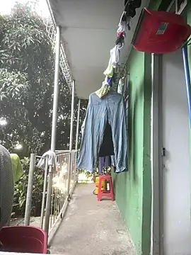 Jestebanano online show from April 14, 12:49 pm