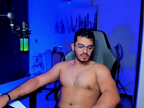 BrunoD31 online show from February 17, 4:33 am