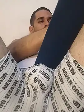 CRISTHIAN GREY01 online show from March 23, 6:26 am